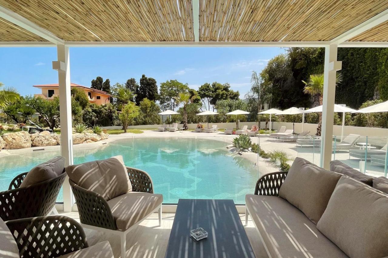 Suite Hotel L'Oasi Di Riaci (Adults Only) Santa Domenica  Exterior photo