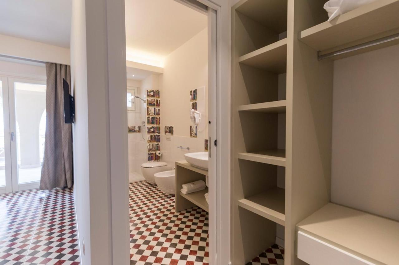 Suite Hotel L'Oasi Di Riaci (Adults Only) Santa Domenica  Exterior photo